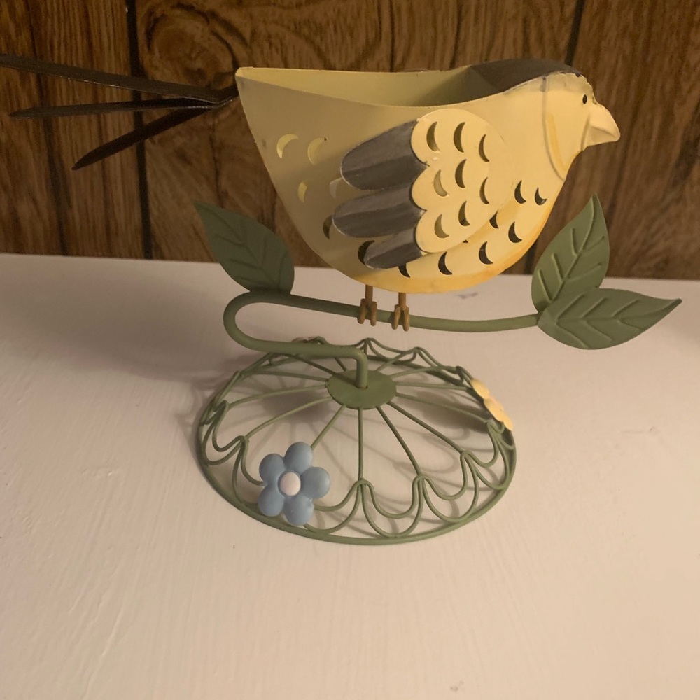 Candle holder